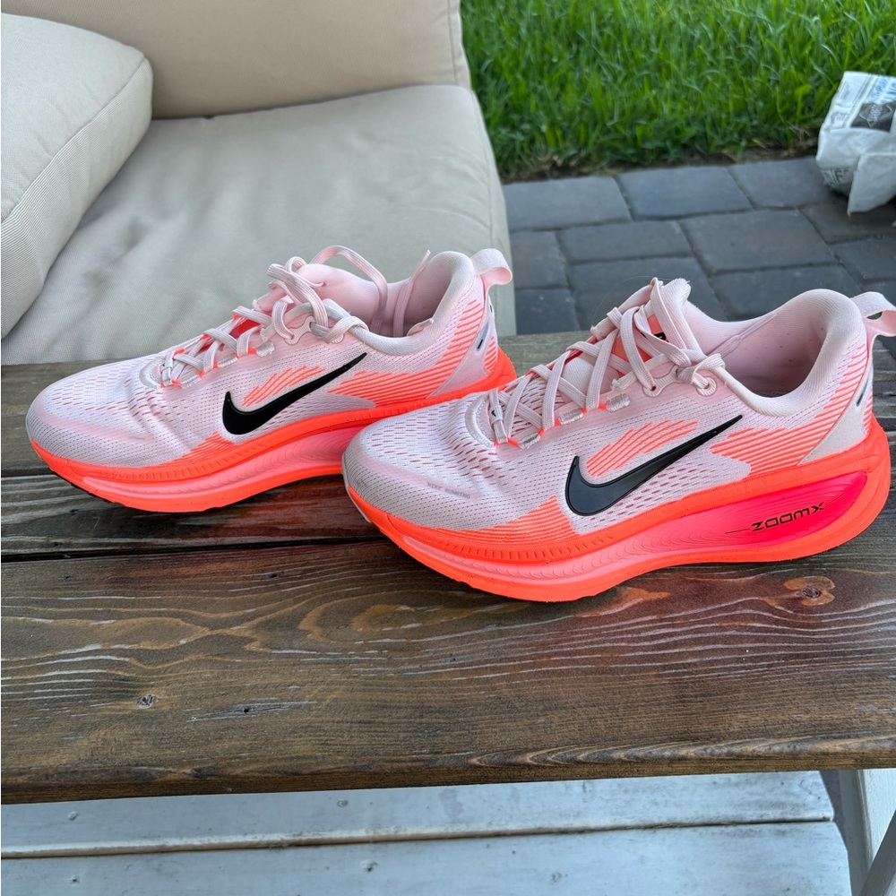 Nike Women’s Vomero 18